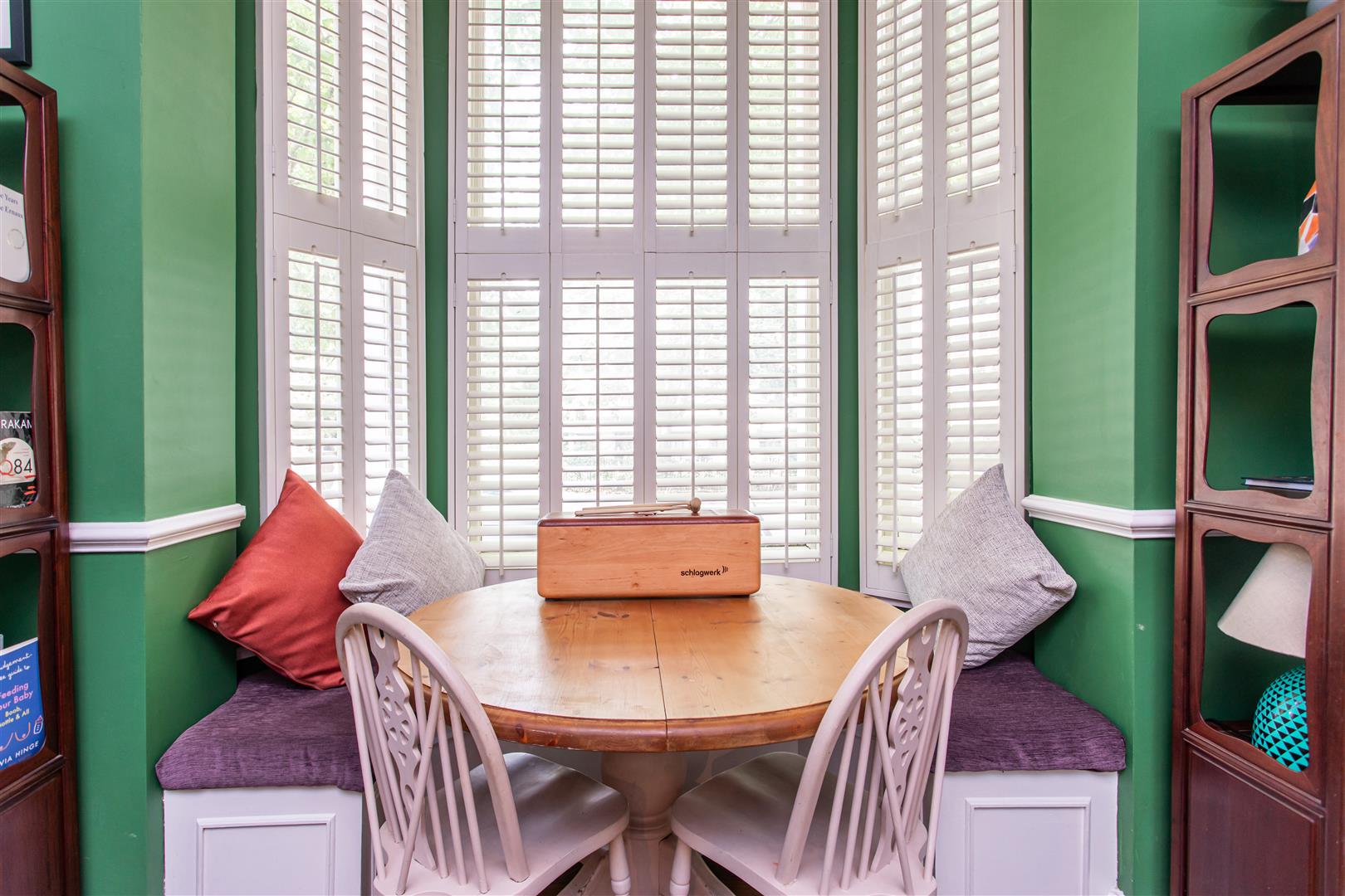 3 bed property in Burdett Road, Limehouse